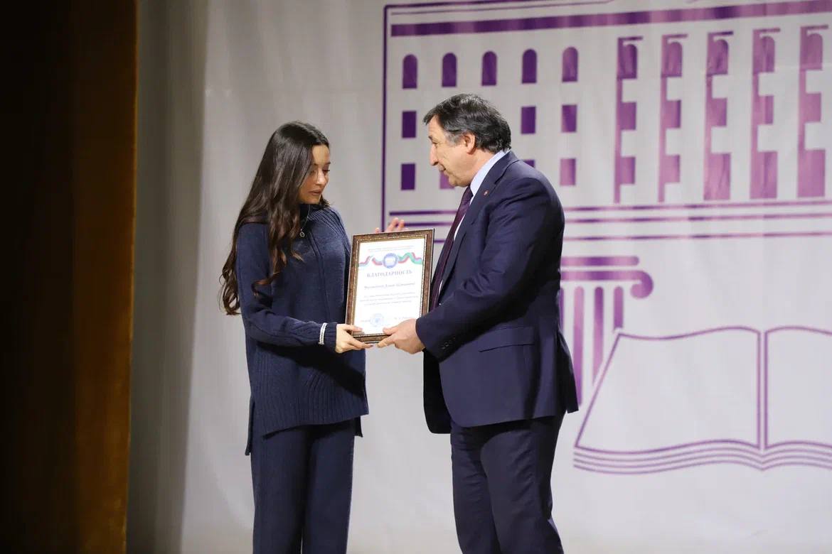 Зарема Бутаева посетила Дагестанский государственный университет в преддверии Дня российского студенчества.