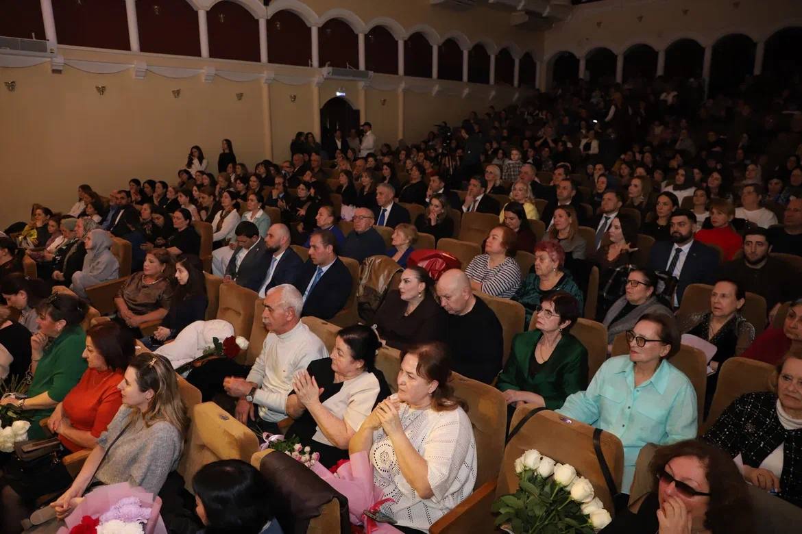 Детская школа искусств №1 им. П.Чайковского г.Махачкалы отметила 100-летний юбилей!